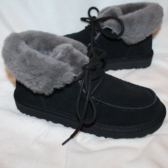 NIB UGG WOMEN'S‎ DIARA SUEDE SHEARLING BOOTIES SLIPPERS - Picture 1 of 6